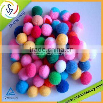 hot sale wholesale plush pompoms