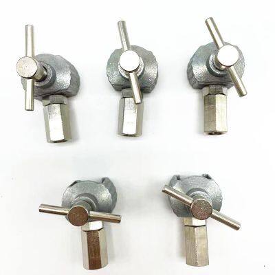 Silver adjustable car button head oil nozzle connector