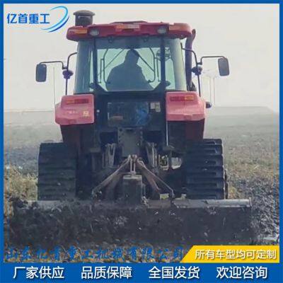 Triangle track walking mechanism and mountain half track tractor, related to the field of agricultural machinery. The triangle track walking mechanism includes a driving wheel, a bracket, a track, a supporting device, a guiding device, and a tensioning de