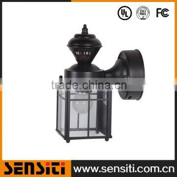 Incandescent Sensor Wall Light