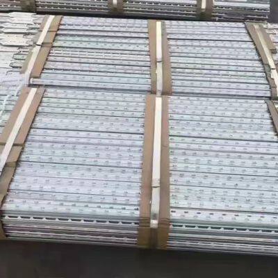 Wholesale High Quality 6 Ft, 6.5 Ft, 8 ft , 10 ft T-post for Fence Canada America Australia T Post photo-6