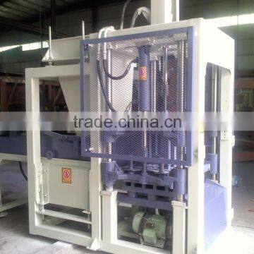 Economic QT3-15 fully-automatic concrete brick manufacturing machine