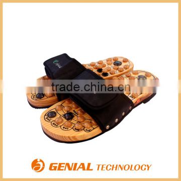 Fashion health care Electronic vibrating shoes for massage therapists