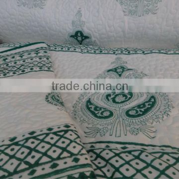 Indian Handmade Cotton Quilt, Hand Block Print with Pattern Quilting , Beautiful & Elegant Prints with 2 Quilted Pillow Covers