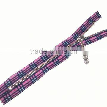 5# Custom Size Printing Design Auto Lock Close End Zipper for Man's Coat