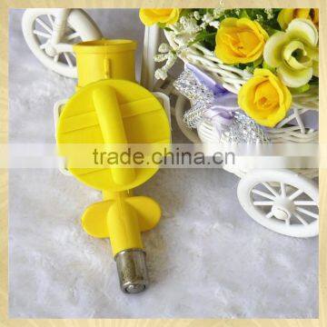 pet automatic drinking tools wholesale good feeder in China