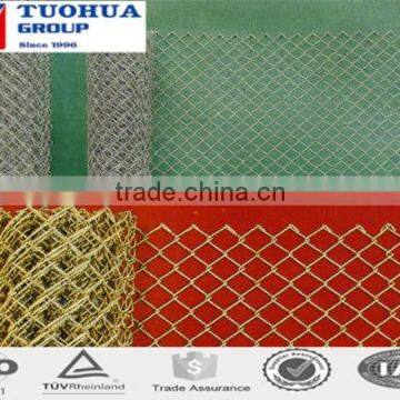 Galvanised or Black Vinyl Coated House Gate Grill Designs Chain Link Fence Factory