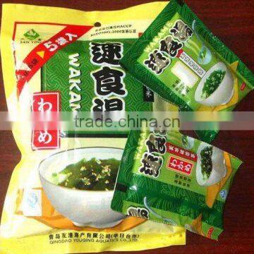 instant wakame soup