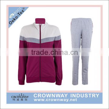 women training jogging wear with contrast color