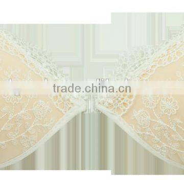 bandeau bras strapless bra that stays up