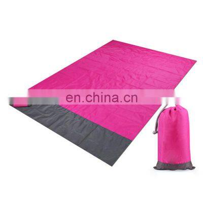 OEM Custom Logo Outdoor Portable Pocket Blanket folding beach mat Waterproof Picnic Camping Blanket Easy Carry