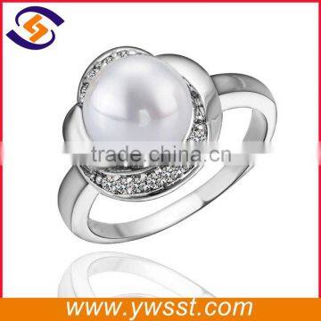 China Manufacturer European Cluster pearl ring designs for women