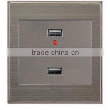 Child Protected 250V 10A 3 USB Wall Socket Outlets/Cell Phone Outlet/3 USB Receptacle Socket Outlet photo-5