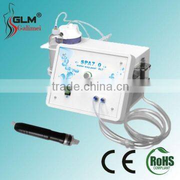 Personal water microdermabrasion black head remover machine