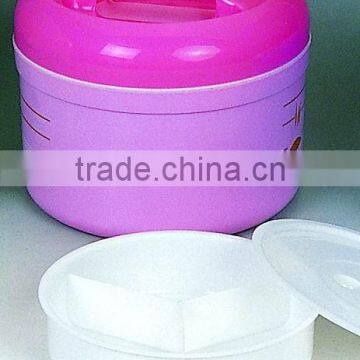 plastic food storage containers