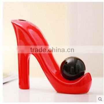 Ceramic craft porcelain ceramic high-heeled shoe vase for wholesale