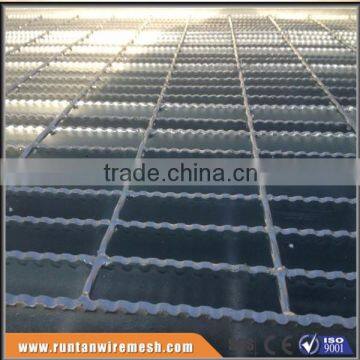 ASTM A36 hot dipped galvanized trench steel bar serrated ditch gratings (Trade Assurance)