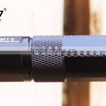 2015 New 1 Model Magnetic Led Flashlight 190 Lumens Led Flashlight photo-2