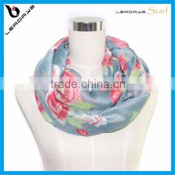 the latest hot selling rose flower printing red infinity scarf