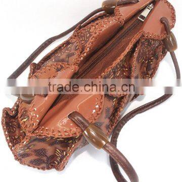 China Designer Handbag 2015 Light Weight Novelty Surface Colorful Design photo-5