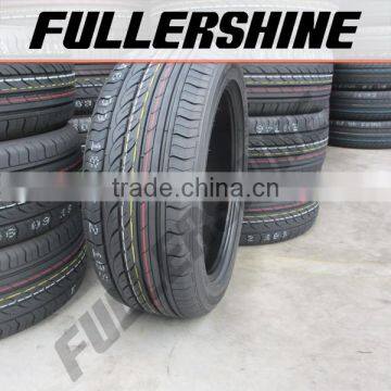 China Manufacture/PCR Tyre/Car Tyre with High Quality (215/45ZR17)