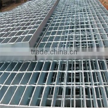 Bigger Round Holes Customized Hot Dip Galvanized Steel Grating Galvanized Plain Steel Bar Grating