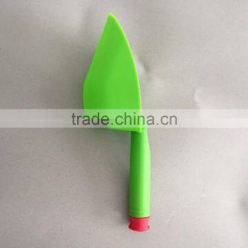 PP PLASTIC SOIL SCOOP