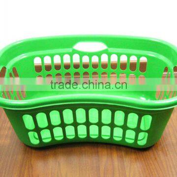 Plastic laundry basket hamper