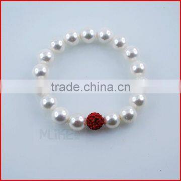 Fashion imitation pearl bracelet