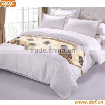 hotel linen/textile runner