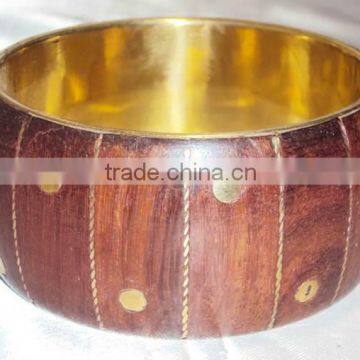 2015 Beautiful Wooden Bangle With Brass Spot And Wire Design 10608