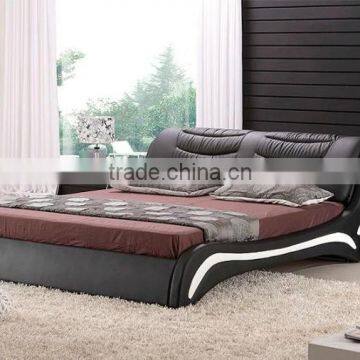 Classic Design Double Bed Made From Genuine Leather Black Color As Bed Furniture