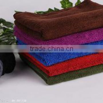 No lint and scratching microfiber cleaning towel