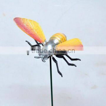 4 Inch Pearl Powder Plastic Bee Garden Ornamental Products For Wholesaler photo-3