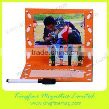 Digital writable magnetic frame