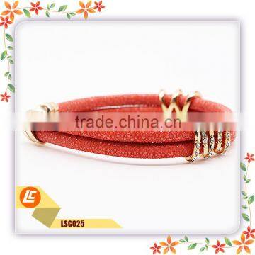 Women Best Gift Red Genuine Leather Stingray Bracelet With Rose Gold Clasp Hot Sale photo-3