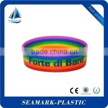 2016 custom colorful rainbow silicone wristbands with logo printed