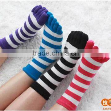 Five toe socks