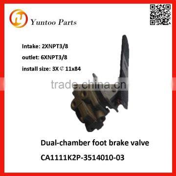 Dual-chamber foot brake valve , foot pedal valve