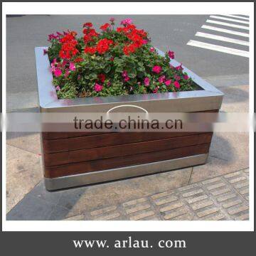 Arlau park wood large patio planters