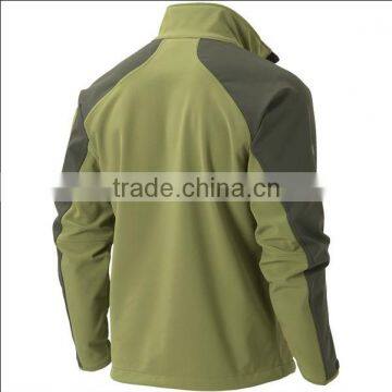 Wind and Water Resistant Fully Breathable Jacket With Lots of Pockets photo-5