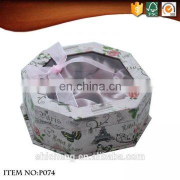 Decorative liped flower jewelry gift box with fabric