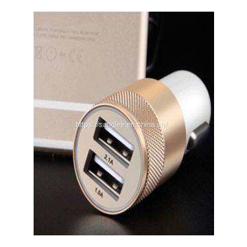 AT369 Universal voltage display intelligent output mobile phone 2.1A car charger usb