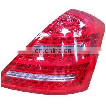 W204 W212 E200 E250 E260 E300 E350 E400L Rear outer tail light rear light