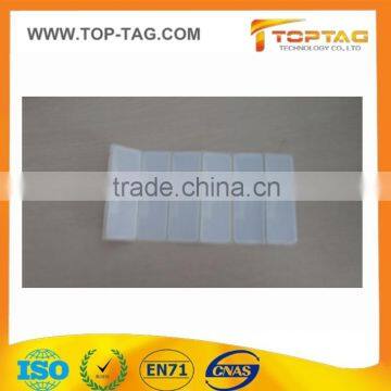 Low Cost Rfid tagging fabric woven tags in cloting Rfid clothing tags