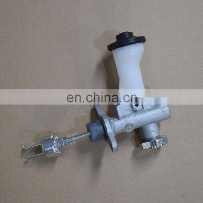 Car Clutch Master Cylinder ForTOYOTA HILUX VIGO LAND CRUISER KZN165 KZN190 KZJ95 31410-60560