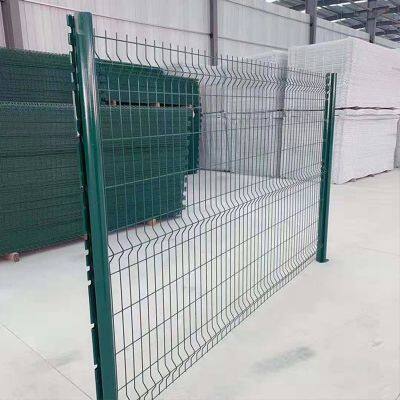 OEM Factory Supply Curved Hot Dip Galvanized Peach Post 3D Mesh Fence