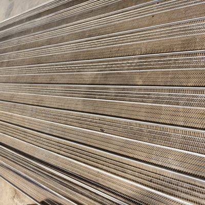 Erweiterte verzinkte Rippenlatte, Streckmetalllatte, versteift durch Längsstahlrippen photo-3