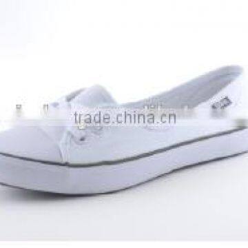 Slip on white women canvas shoes