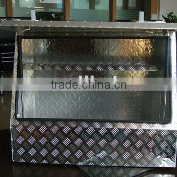 Heavy duty aluminum toolbox